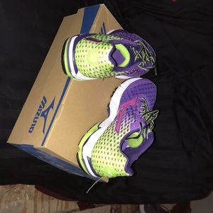 Mizuno sneakers.